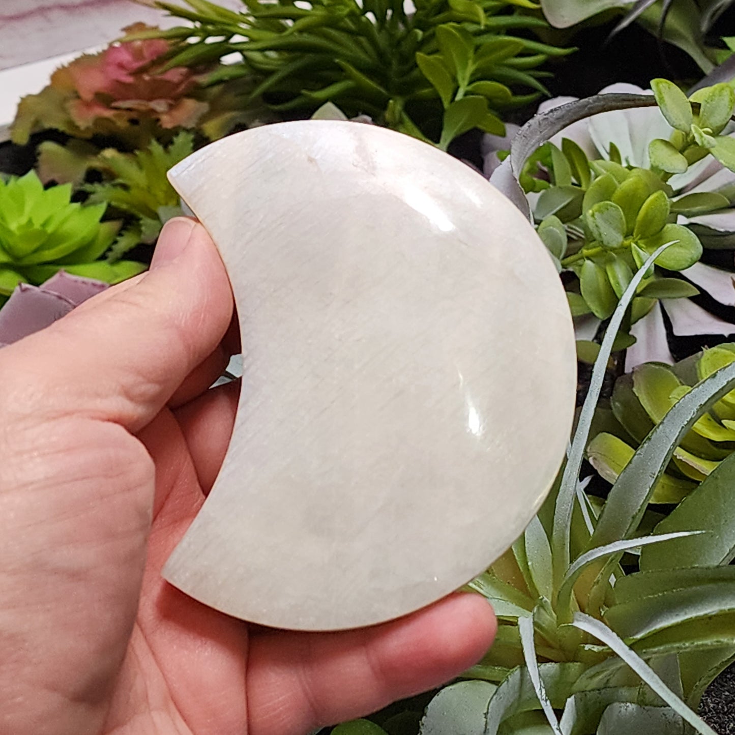 Moonstone Moon Carving | 2303