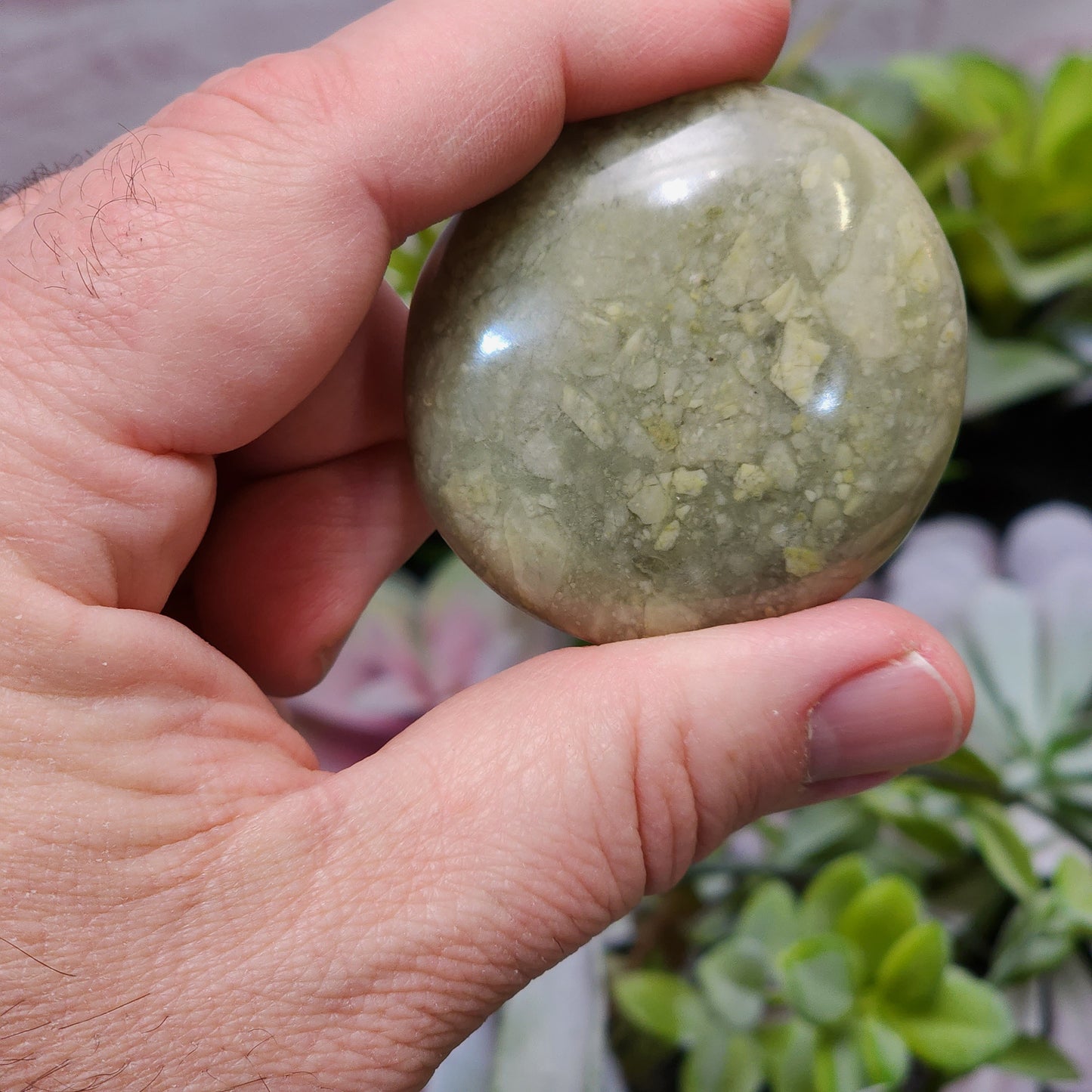 Green Quartz Palmstone | 2335