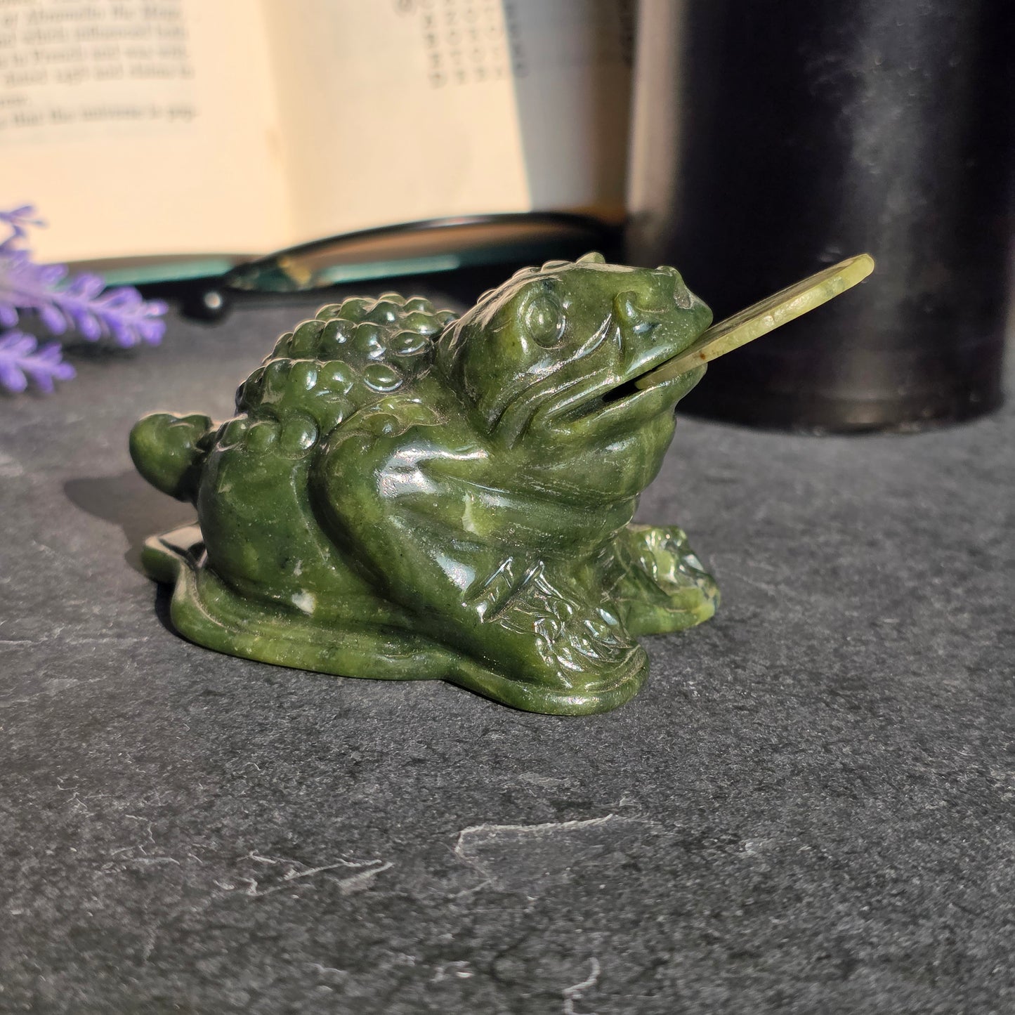 Jade Money Toad Carving | 1125