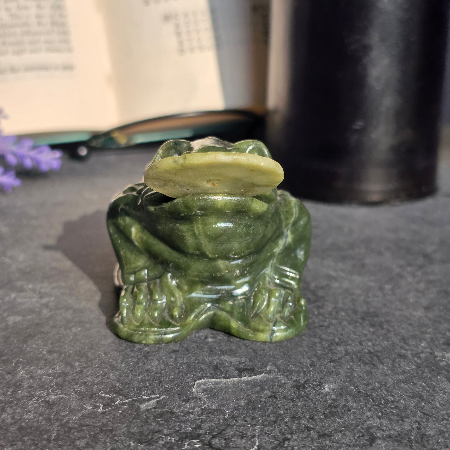 Jade Money Toad Carving | 1125