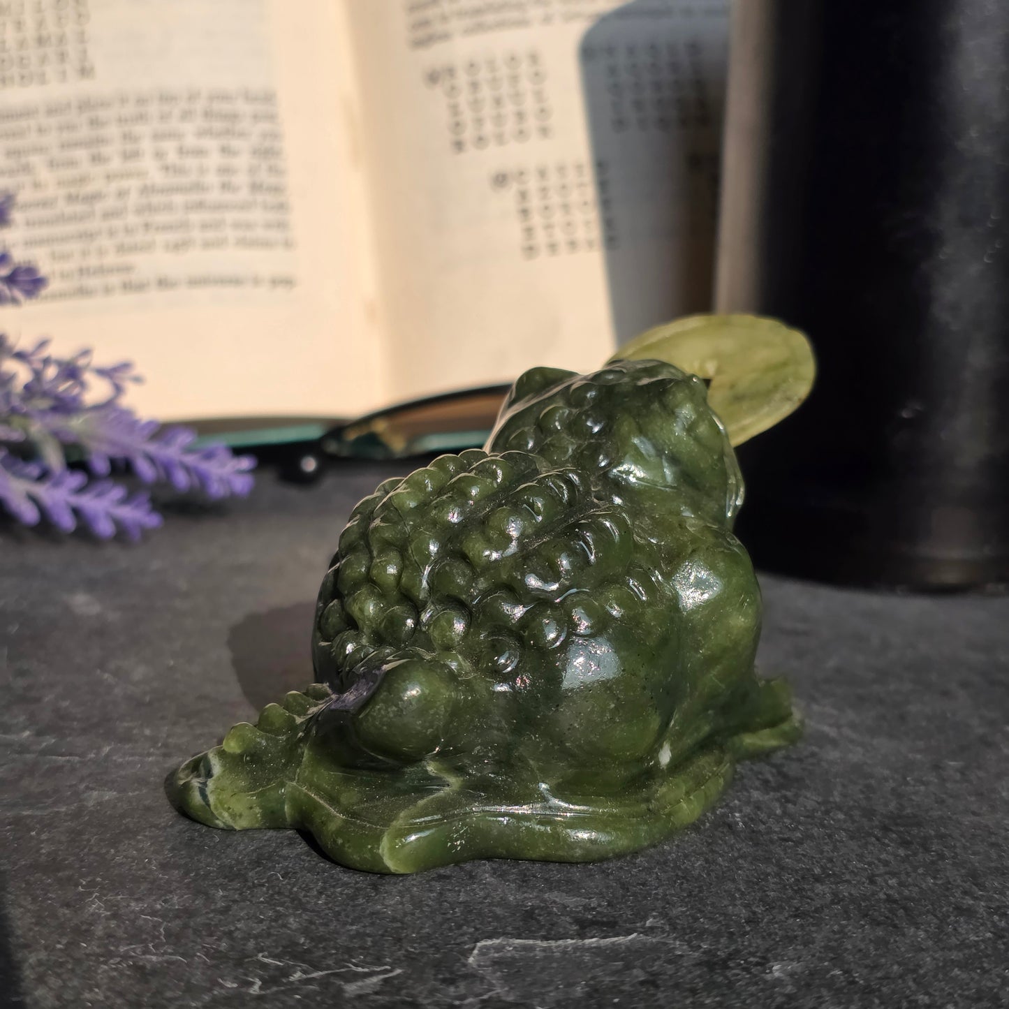 Jade Money Toad Carving | 1125