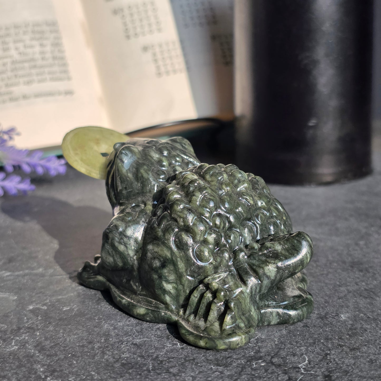 Jade Money Toad Carving | 1126