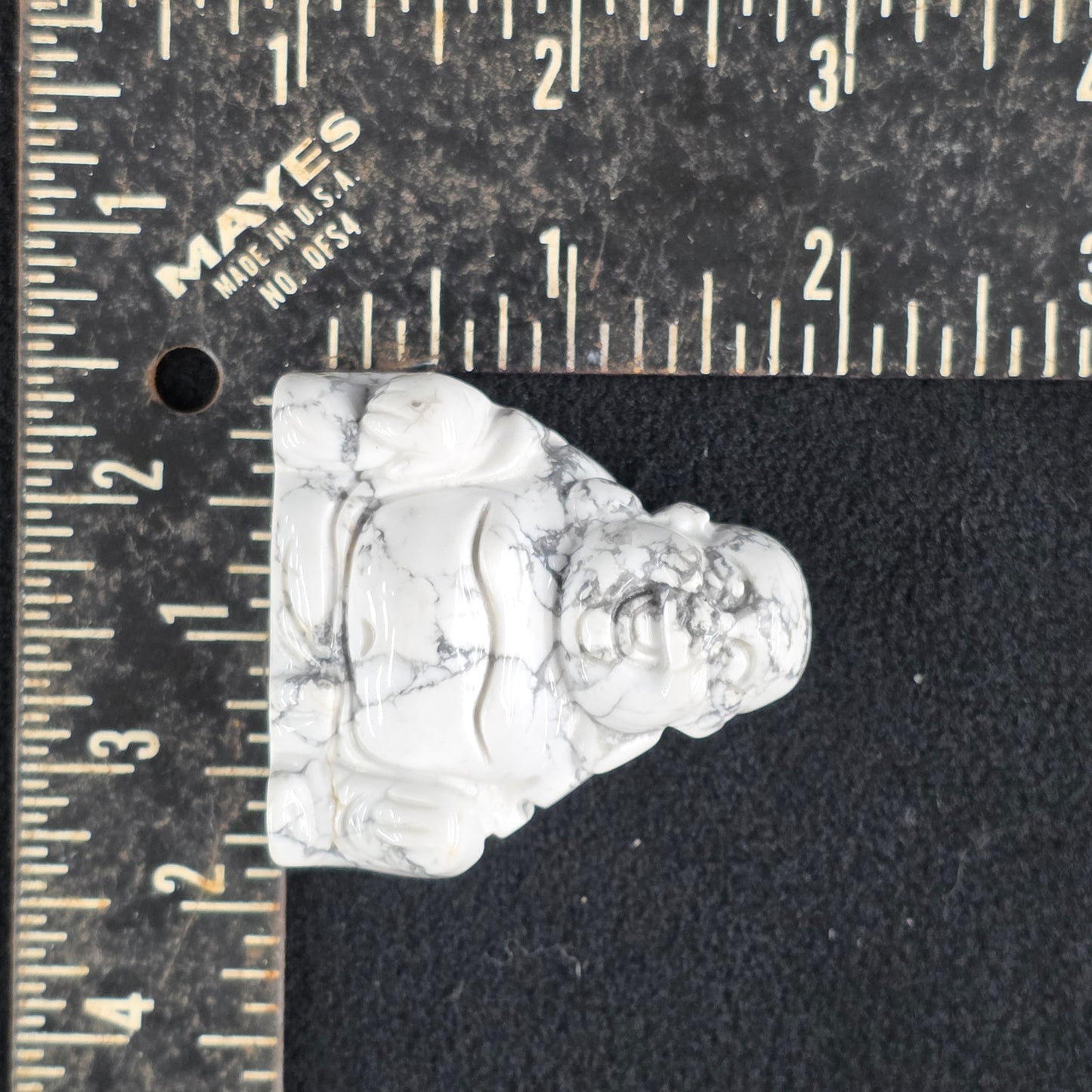 Howlite Buddha Carving | 1074