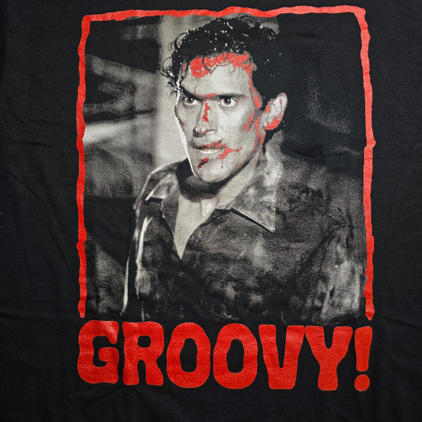 Evil Dead 2 Groovy M T-Shirt (NWOT) | 3389