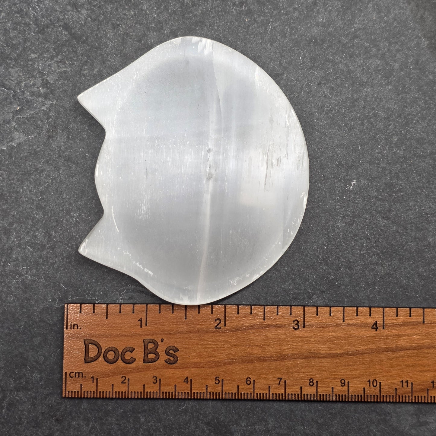 Satin Spar Cat Bowl Carving | 1904