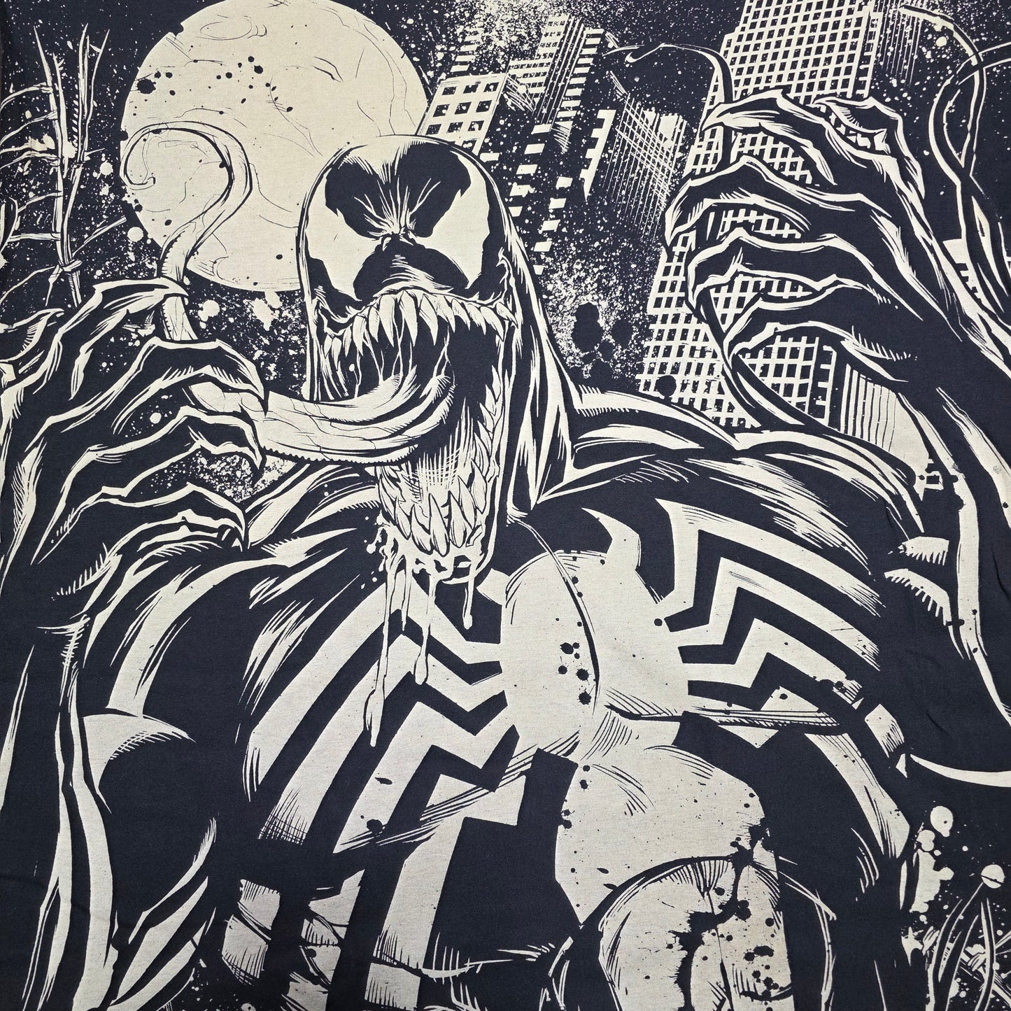 Venom (XL) (NWOT) | 3148
