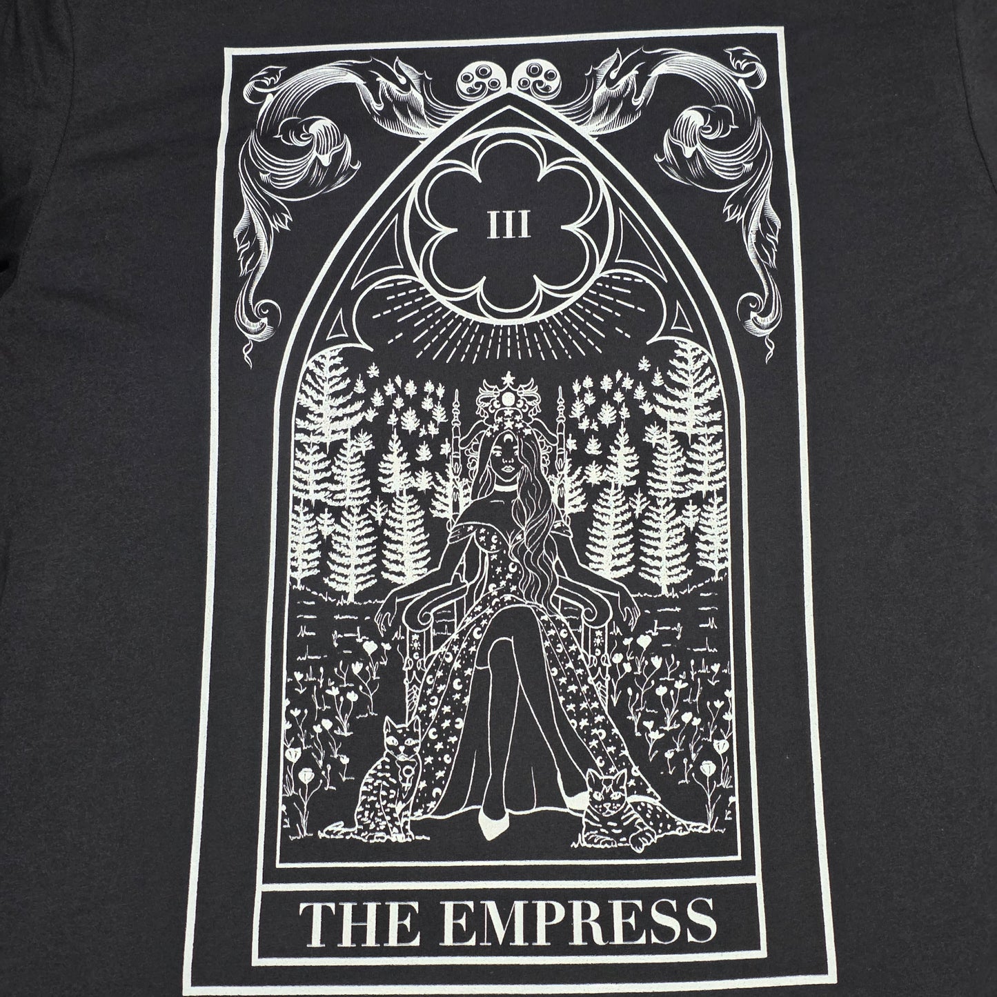 Empress Tarot 2X T-Shirt (NWOT) | 3207