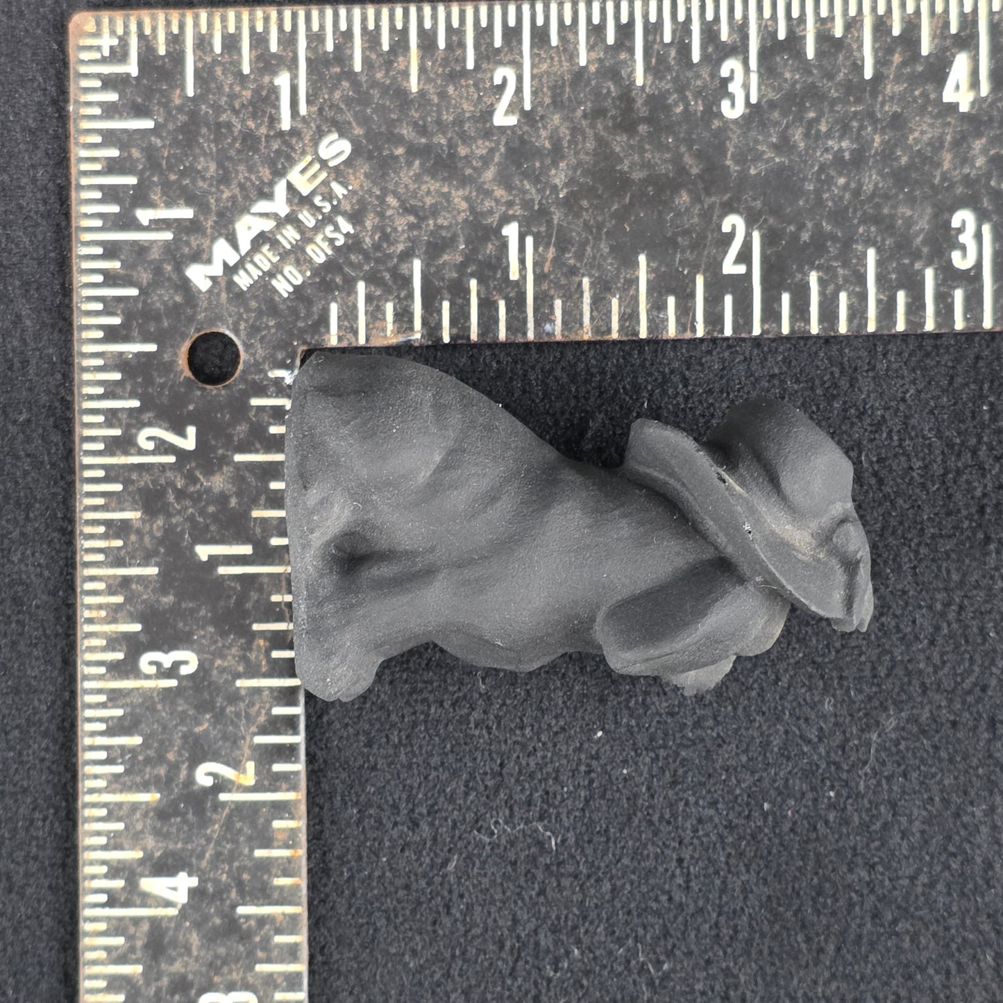 Black Obsidian Dog Carving | 1122