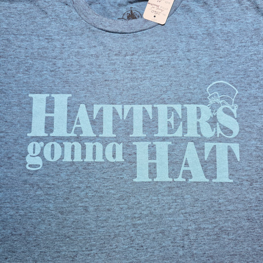 Alice in Wonderland - Hatters Gonna Hat M T-Shirt (NWOT) | 3460