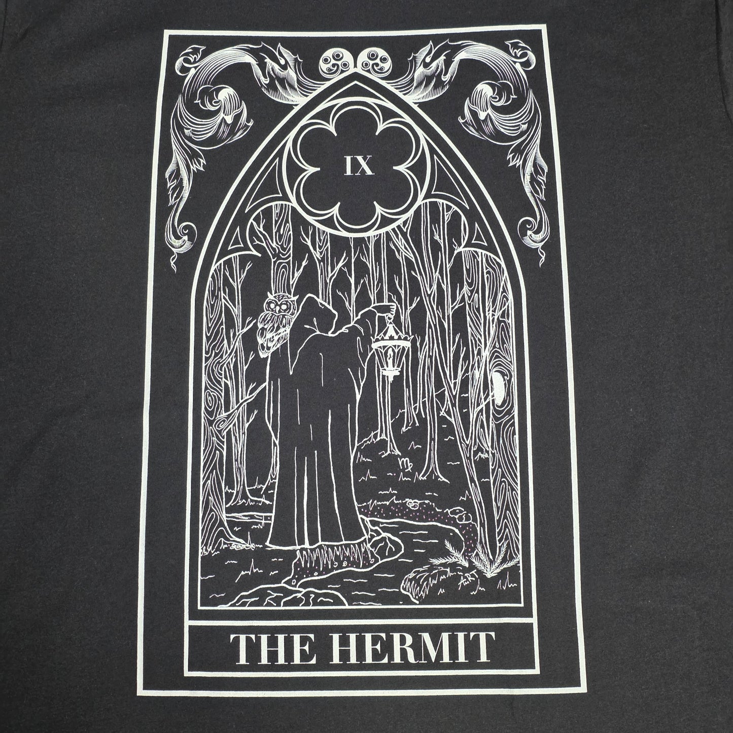 Hermit Tarot XL T-Shirt (NWOT) | 3099