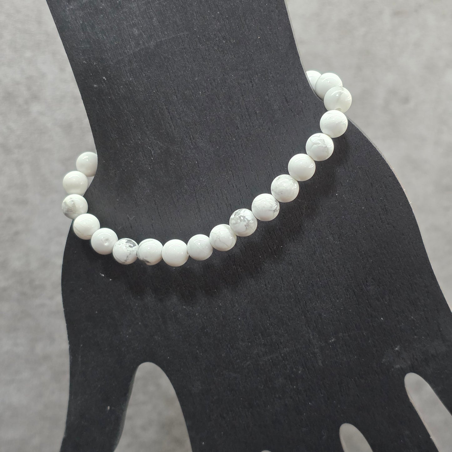 Howlite Bead Bracelet | 2301