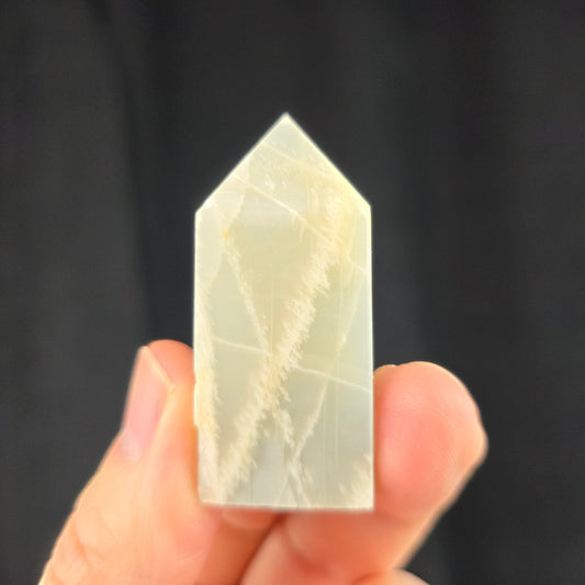 Green Moonstone Tower | 2662