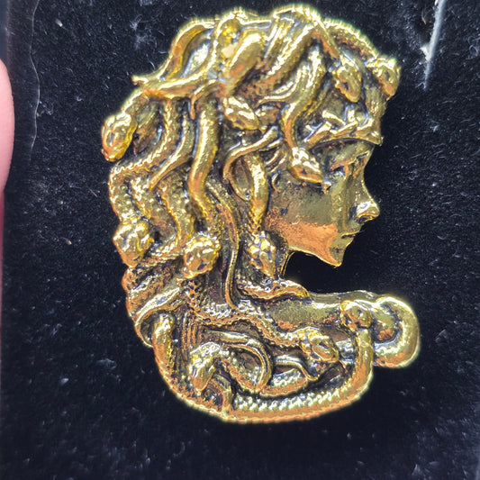 Medusa Brooch (USED) | 3223