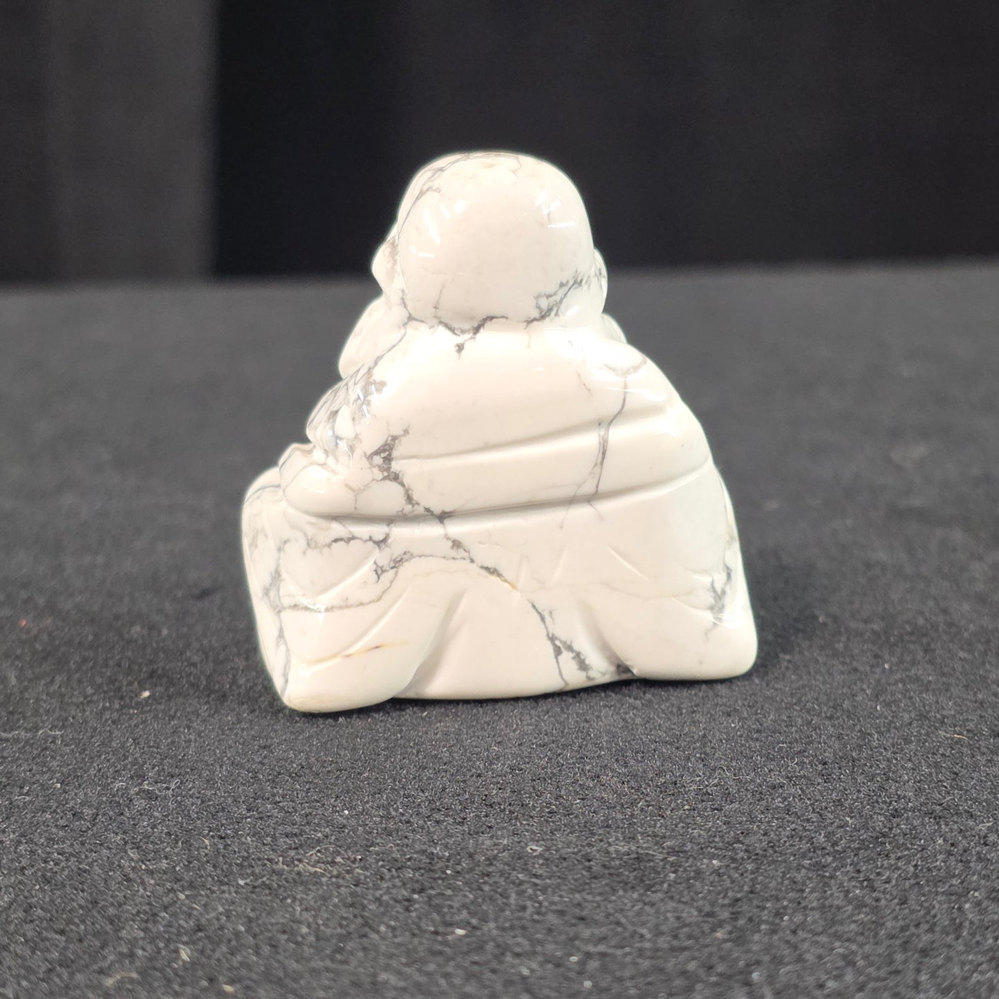 Howlite Buddha Carving | 1074