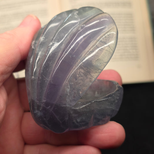 Rainbow Fluorite Clam Carving | 2261