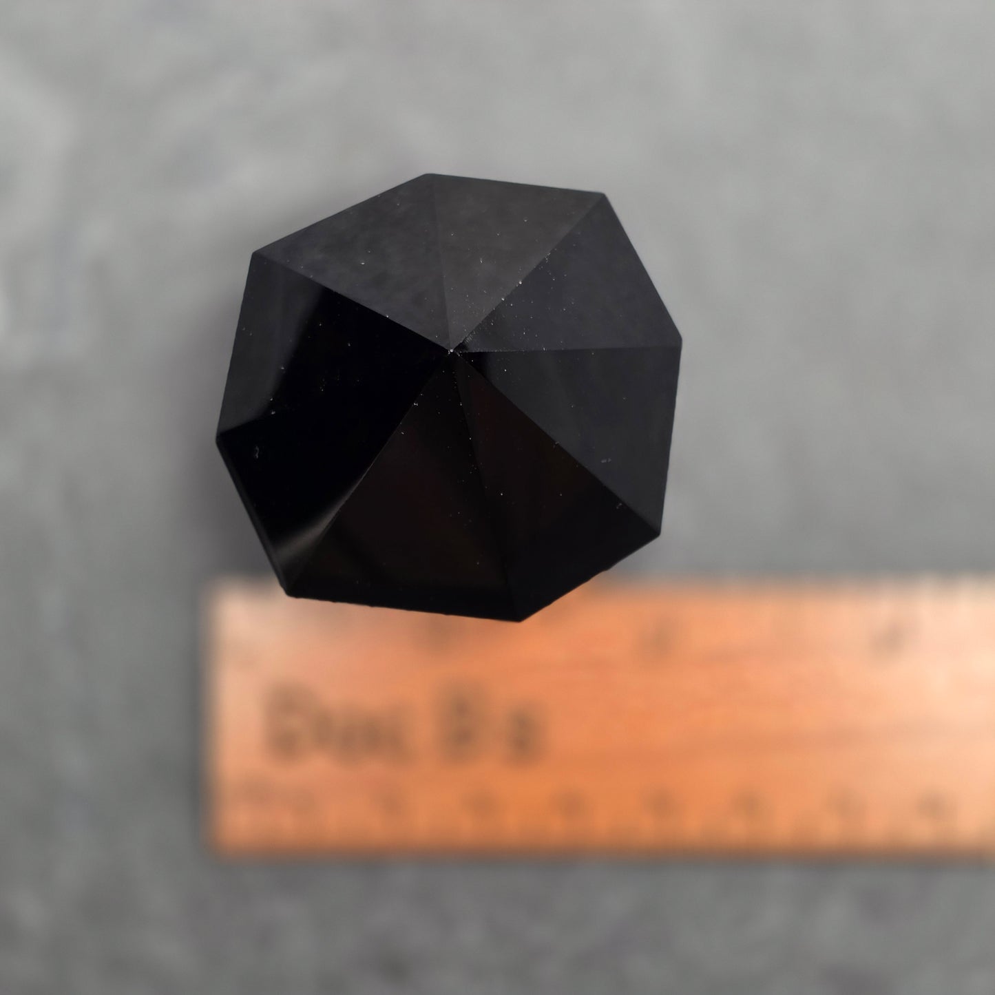 Black Obsidian Diamond Point Carving | 1476