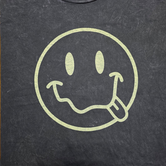 Happy Face L T-Shirt (NWOT) | 3459