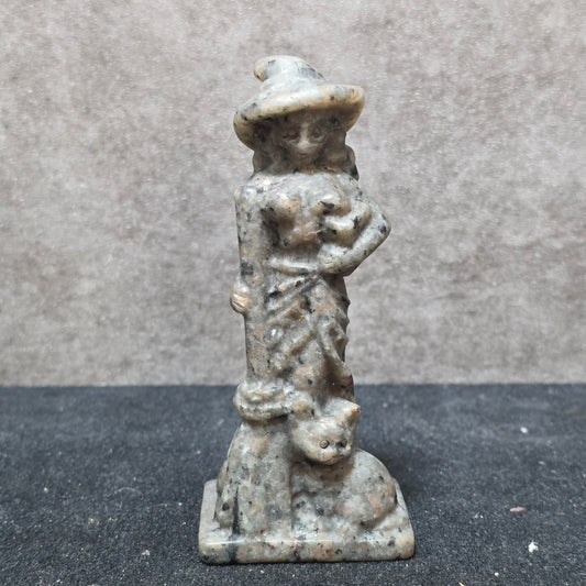 Yooperlite Witch Carving | 3527