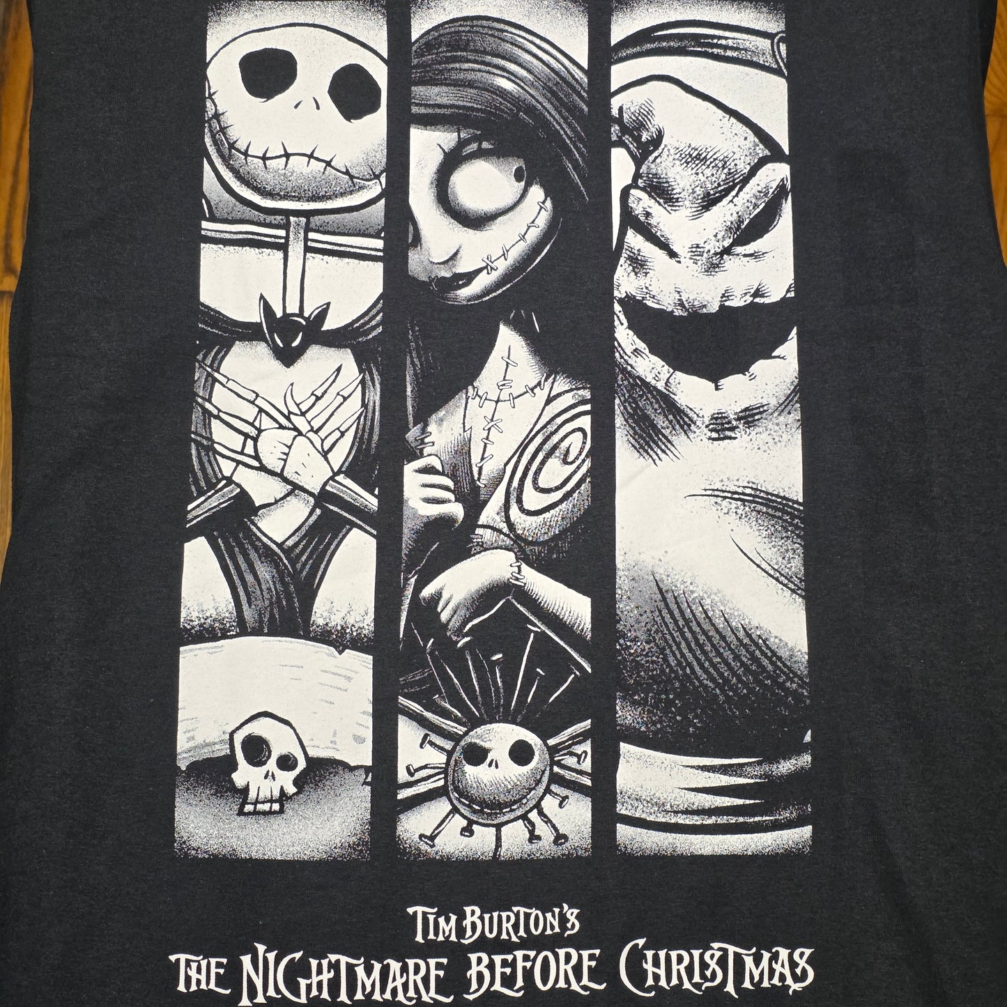 Nightmare Before Christmas T-Shirt M (NWT) | 2707