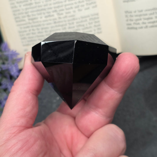 Black Obsidian Diamond Point Carving | 1484