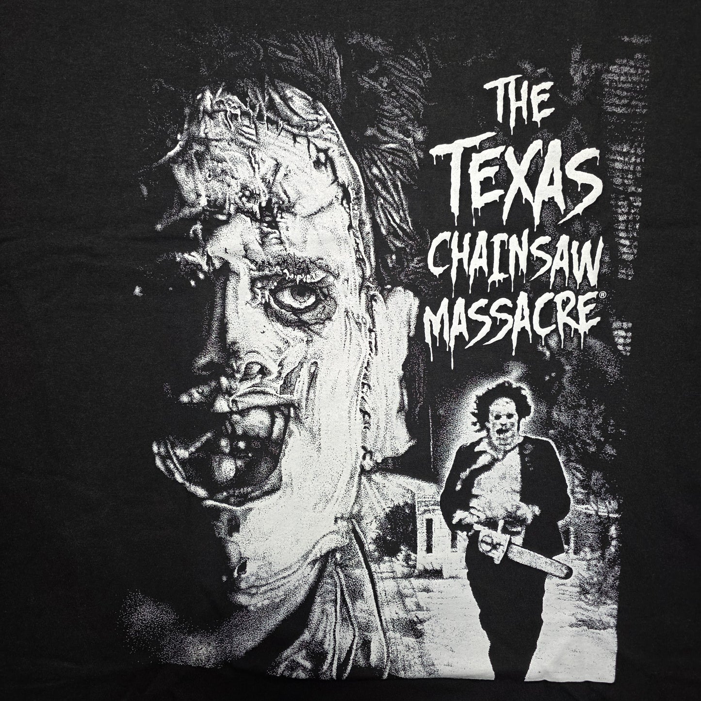 Texas Chainsaw Massacre L T-Shirt (NWOT) | 3453