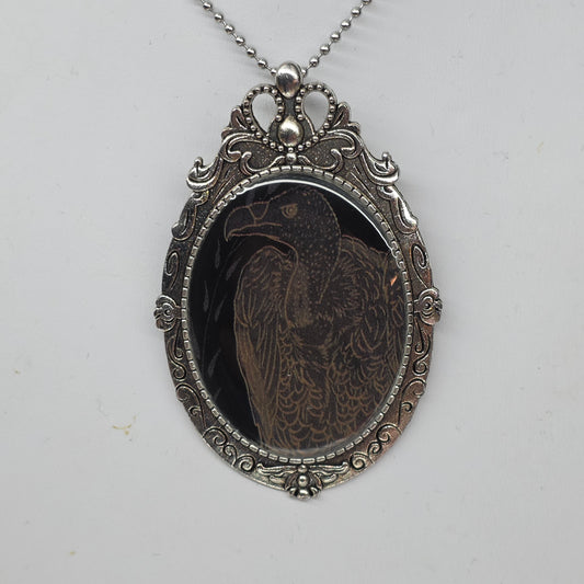 Vulture Resin Necklace | 2896